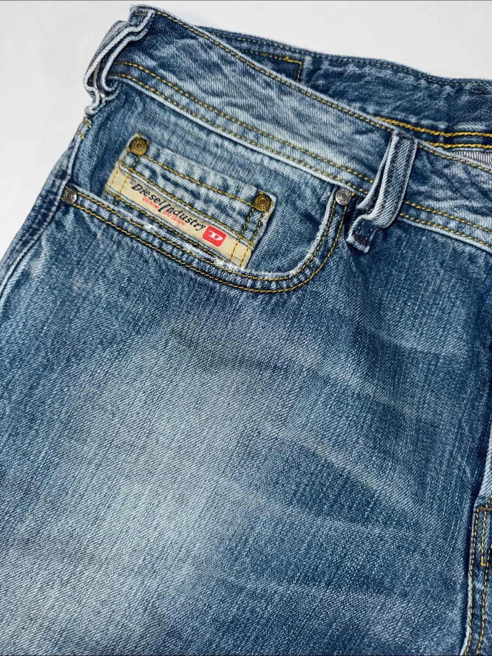 Men's Diesel Zathan Blue Distressed Wide Leg Jeans size 31x30